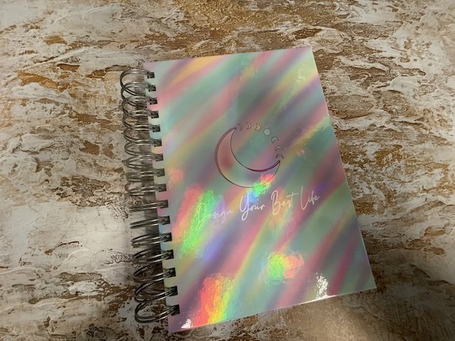 Notes na spirali z okładką w holograficznej folii